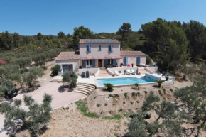 Havre de paix au bord des Alpilles